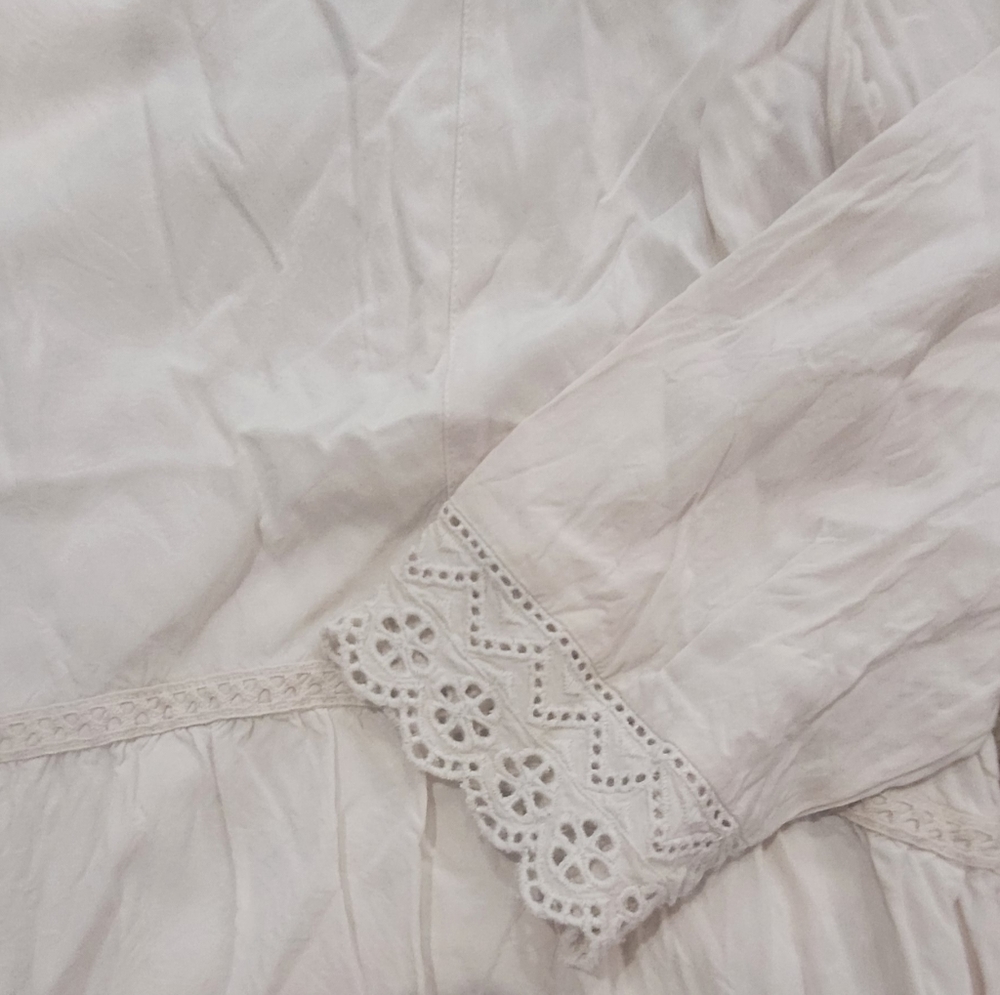 Blouse - Picture 3 of 4